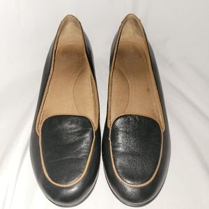 Dansko Natascia Black Leather Loafer Flats